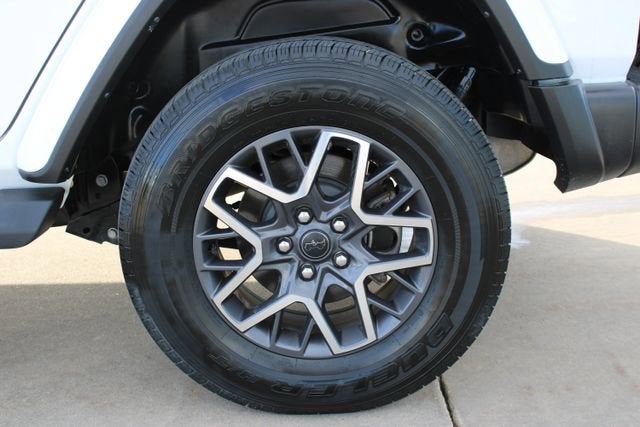 2024 Jeep Wrangler Sahara