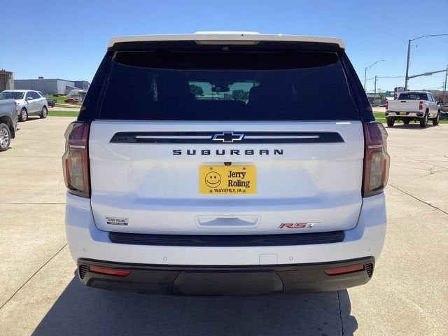 2023 Chevrolet Suburban RST