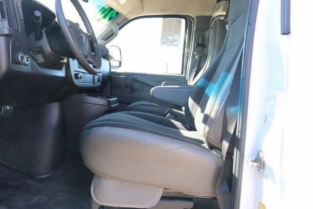 2020 GMC Savana Cargo 2500 Work Van