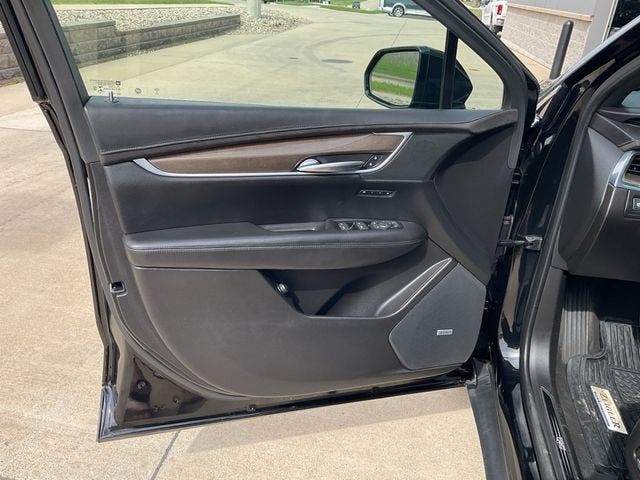 2019 Cadillac XT5 Platinum AWD
