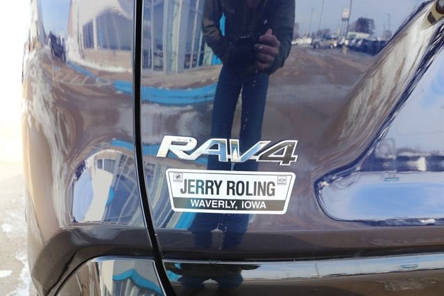 2020 Toyota RAV4 Hybrid XSE