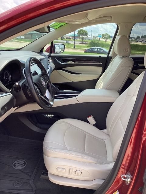 2024 Buick Enclave Essence