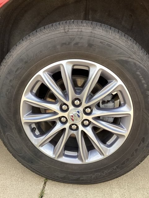 2024 Buick Enclave Essence
