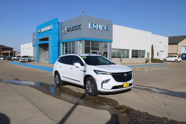 2023 Buick Enclave Essence