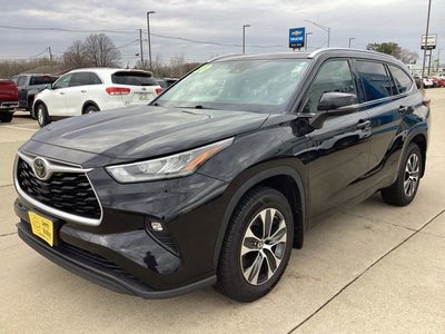 2020 Toyota Highlander XLE