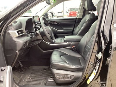 2020 Toyota Highlander XLE