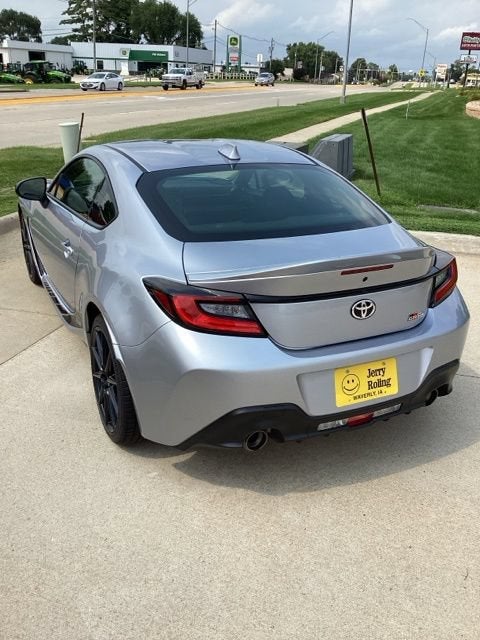 2025 Toyota GR86 Premium