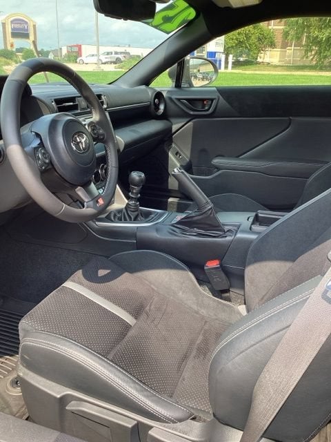 2025 Toyota GR86 Premium