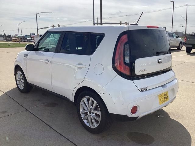 2017 Kia Soul +